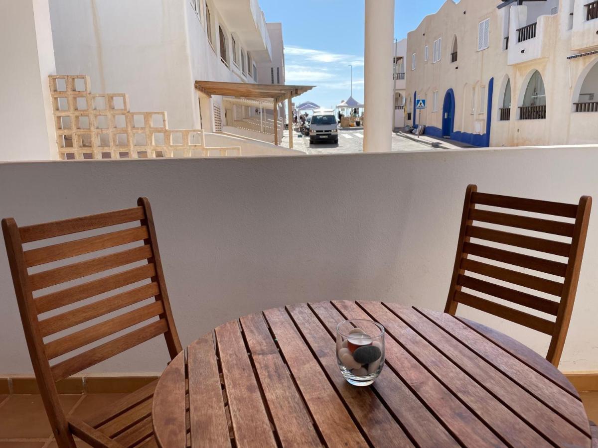 De 3 A 60 M De La Playa En La Isleta, Cabo De Gata Appartement *