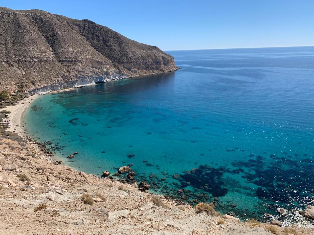 De 3 A 60 M De La Playa En La Isleta, Cabo De Gata Appartement